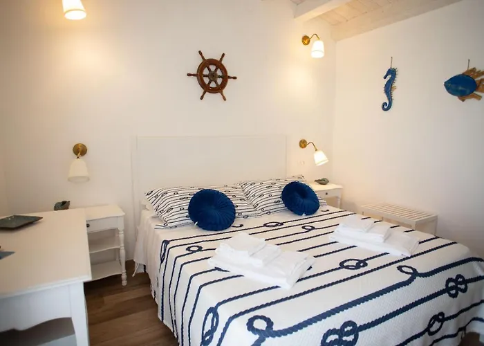 Azzurro Mare Rooms