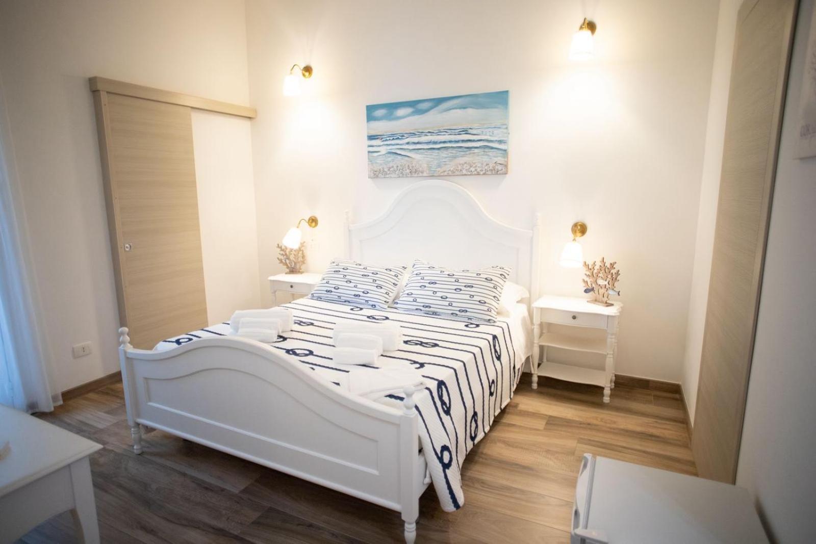 Azzurro Mare Alojamento de Acomodação e Pequeno-almoço